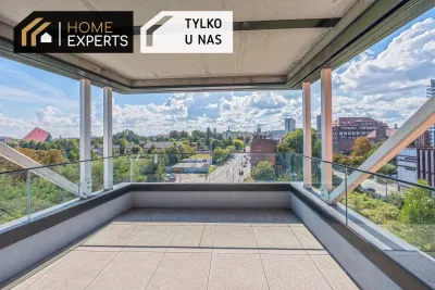 Taras z panoramicznym widokiem, DOKI, Stocznia