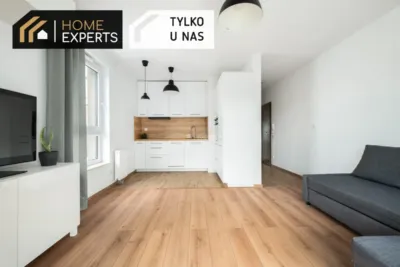 Blisko PKM | Do wejścia | Duży balkon